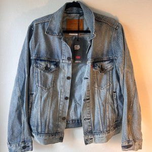 NEW Levi's Trucker Denim Jacket with Tags